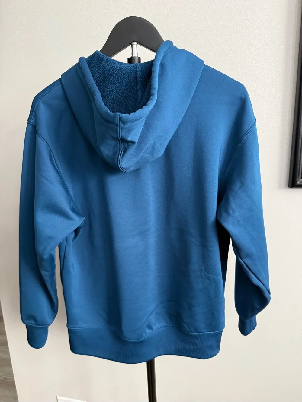 Nike Woman’s Dark Teal Blue Pullover Hoodie with White Swoosh Size XSmall